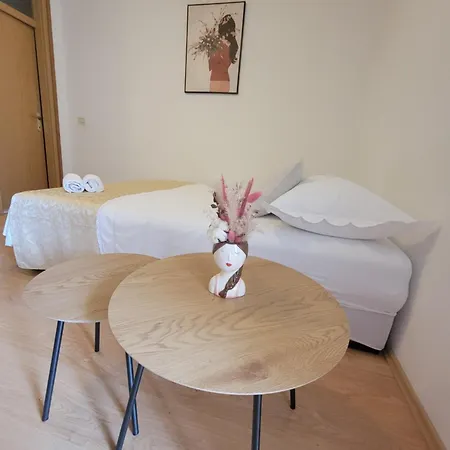 Apartman Vulic * Tucepi